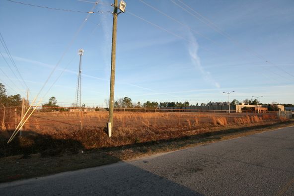 Williston Industrial Building: 70 State Street, Williston, SC 29853